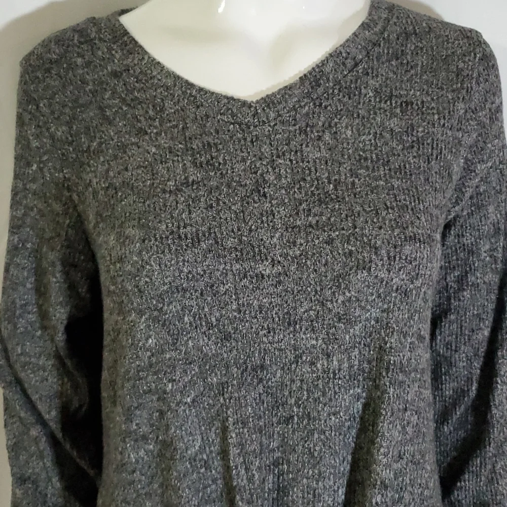 ๐5/$30๐ iGenjun Light Weight Tunic - Picture 3 of 8